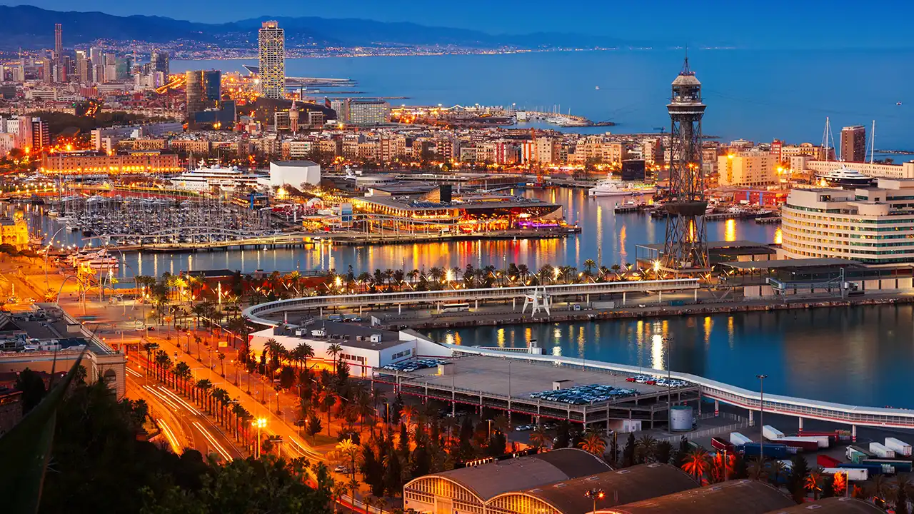 Spain is the perfect destination for an unforgettable honeymoon, offering stunning tourist attractions, luxurious hotels, and a variety of activities to ensure enjoyment, relaxation, and luxury amid nature's beauty.