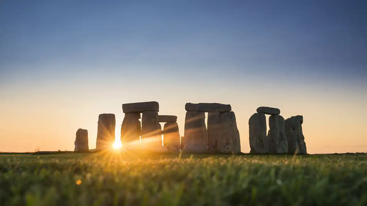 Stonehenge, Windsor And Salisbury Tour