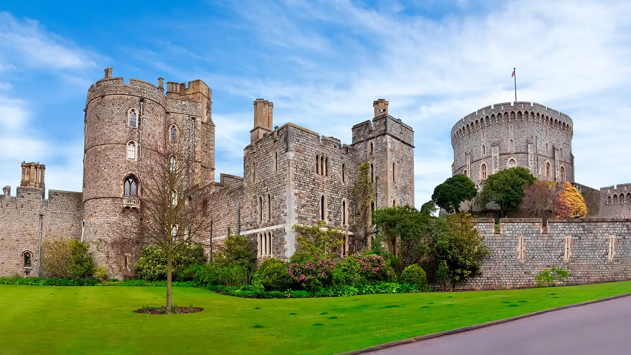 Stonehenge, Windsor And Salisbury Tour