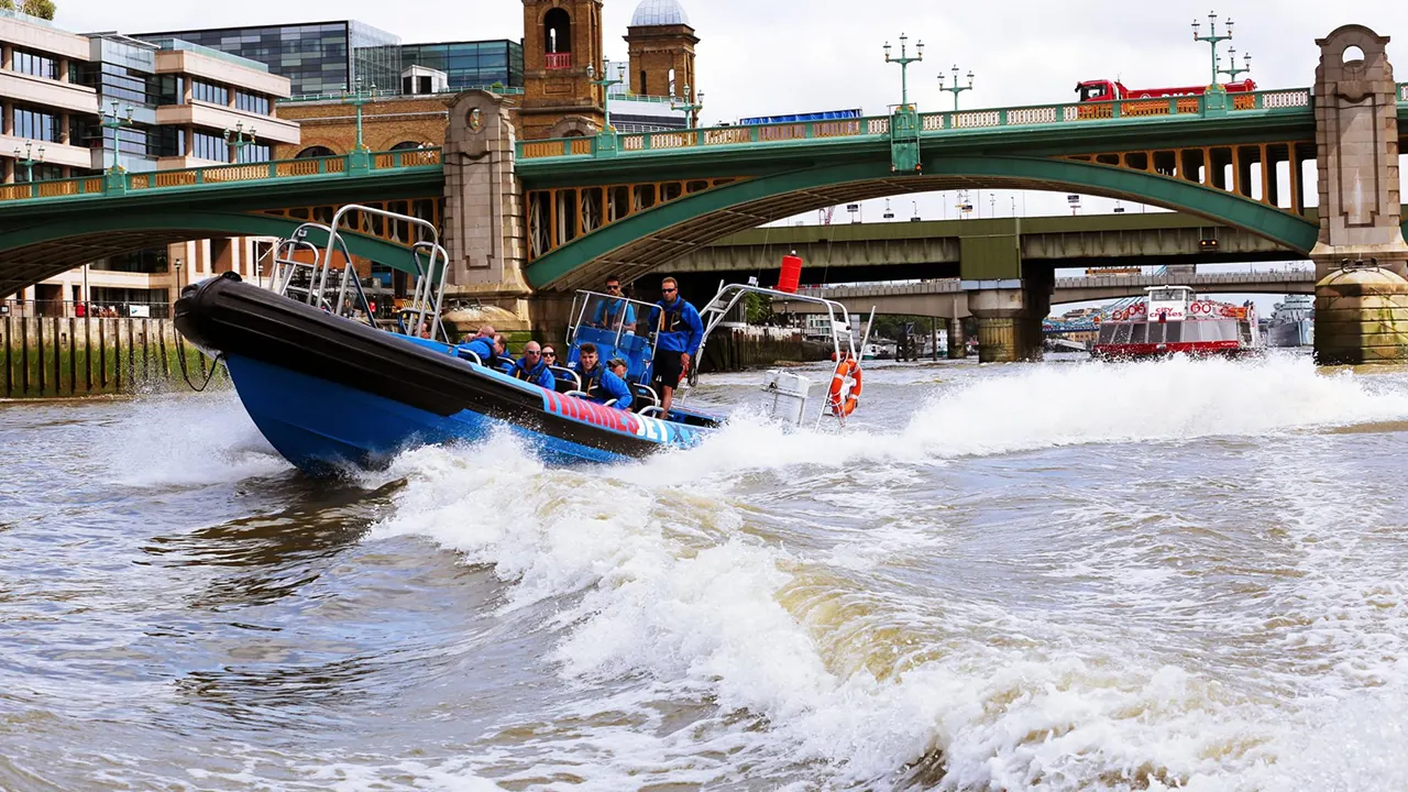 Thames Speed Boat