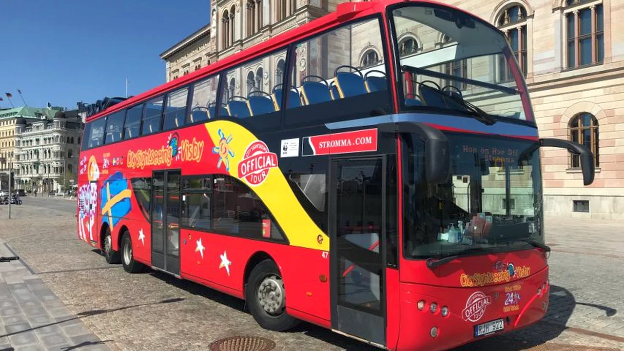 Hop-On Hop-Off Bus & Boat