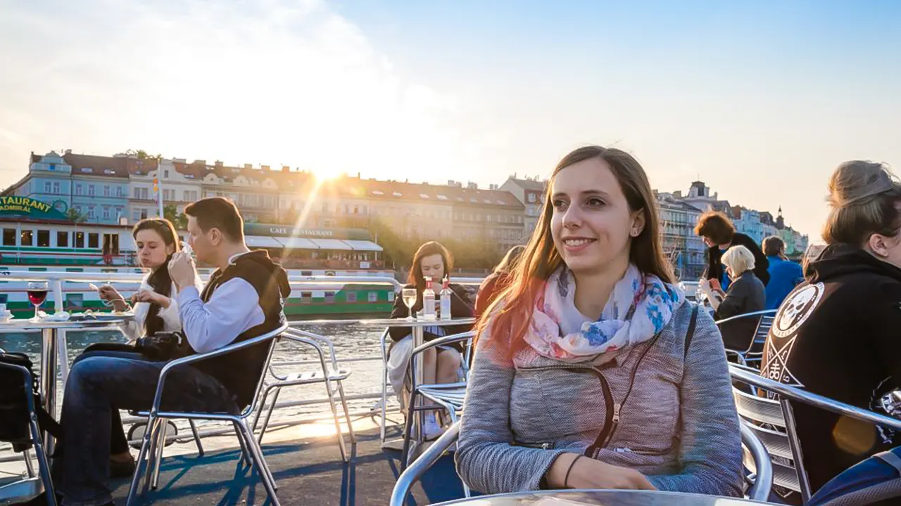 Sightseeing Boat Cruise with Buffet Dinner