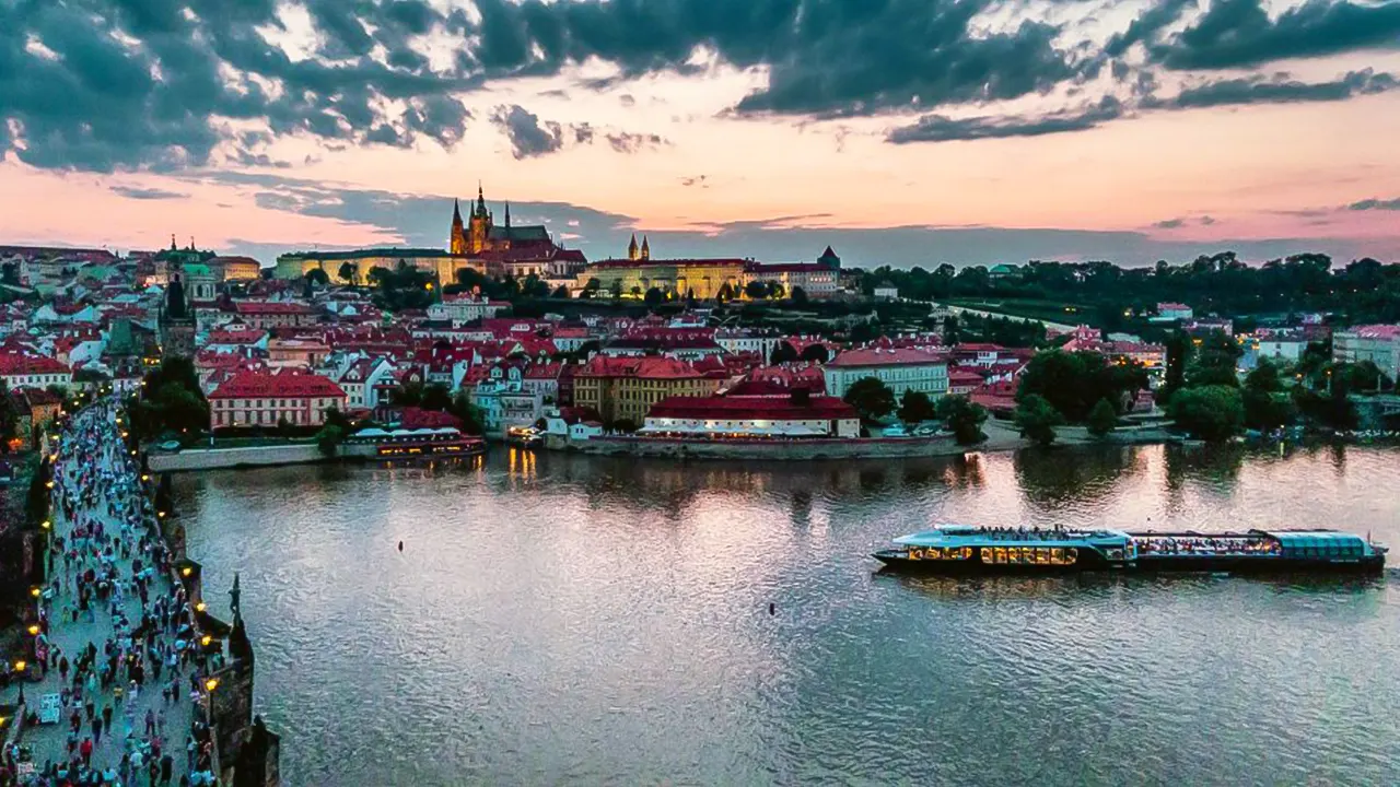 Vltava River Night Cruise with Buffet