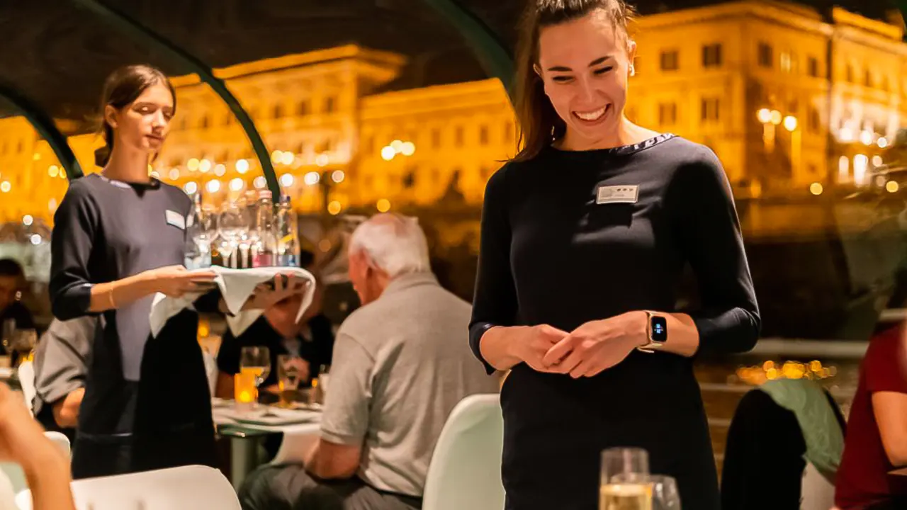 Candlelit Dinner River Cruise with Live Music