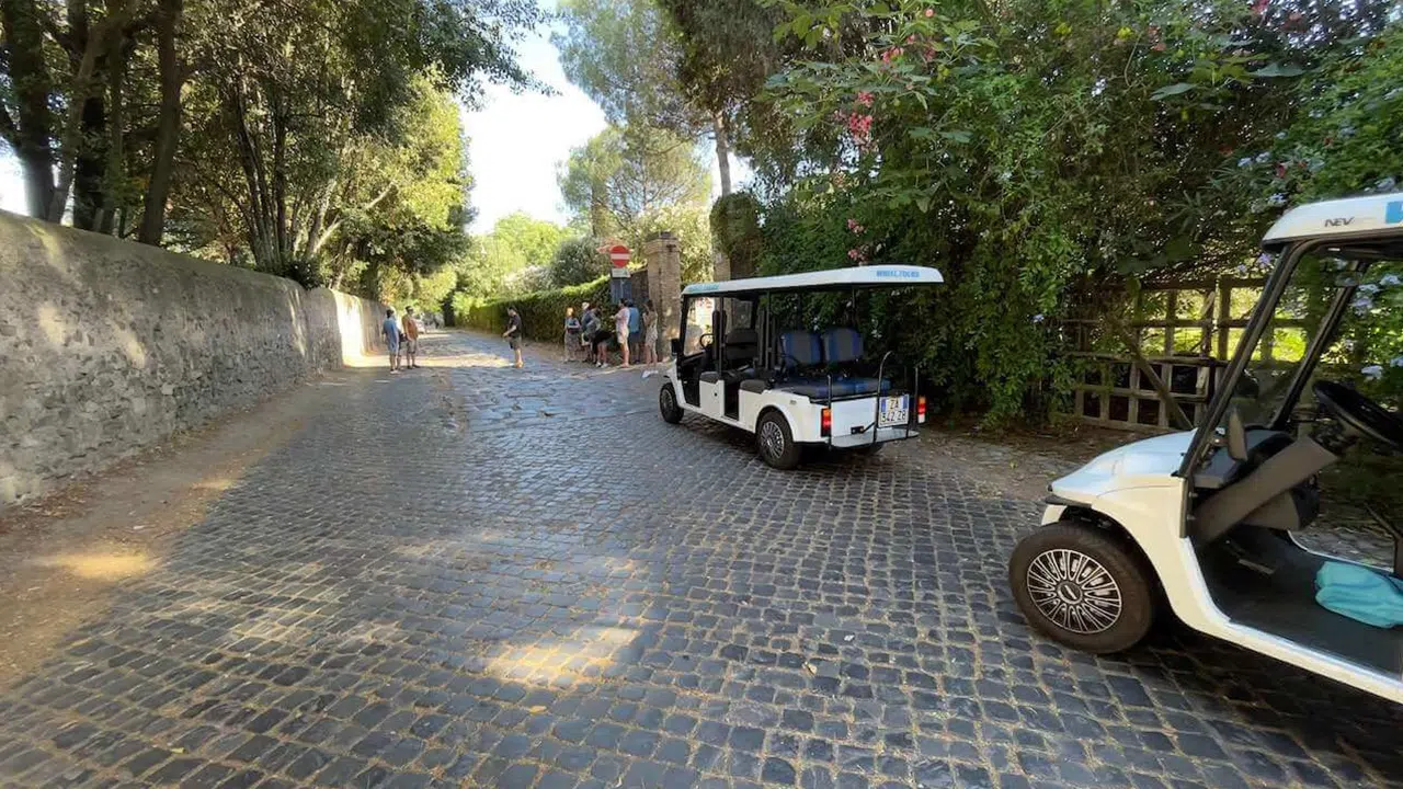 City Tour by Golf Cart with Gelato