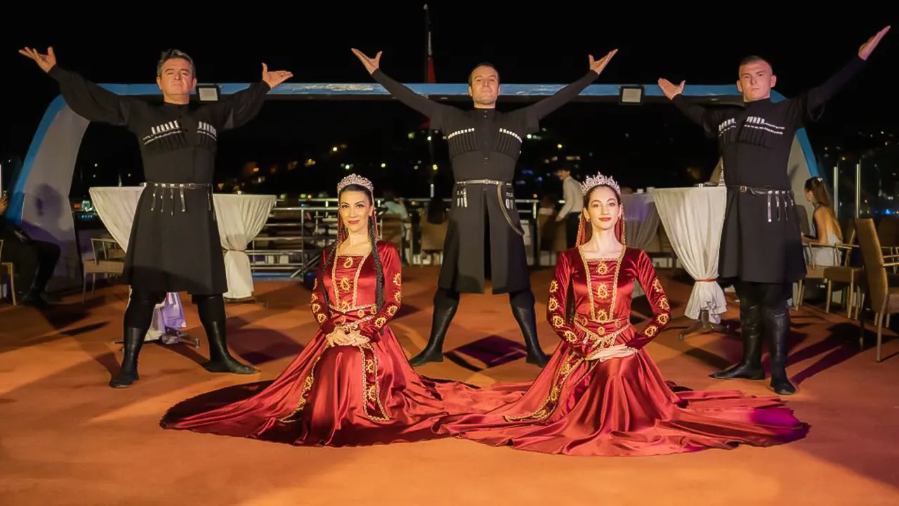 Bosphorus Dinner Cruise and Turkish Night Show