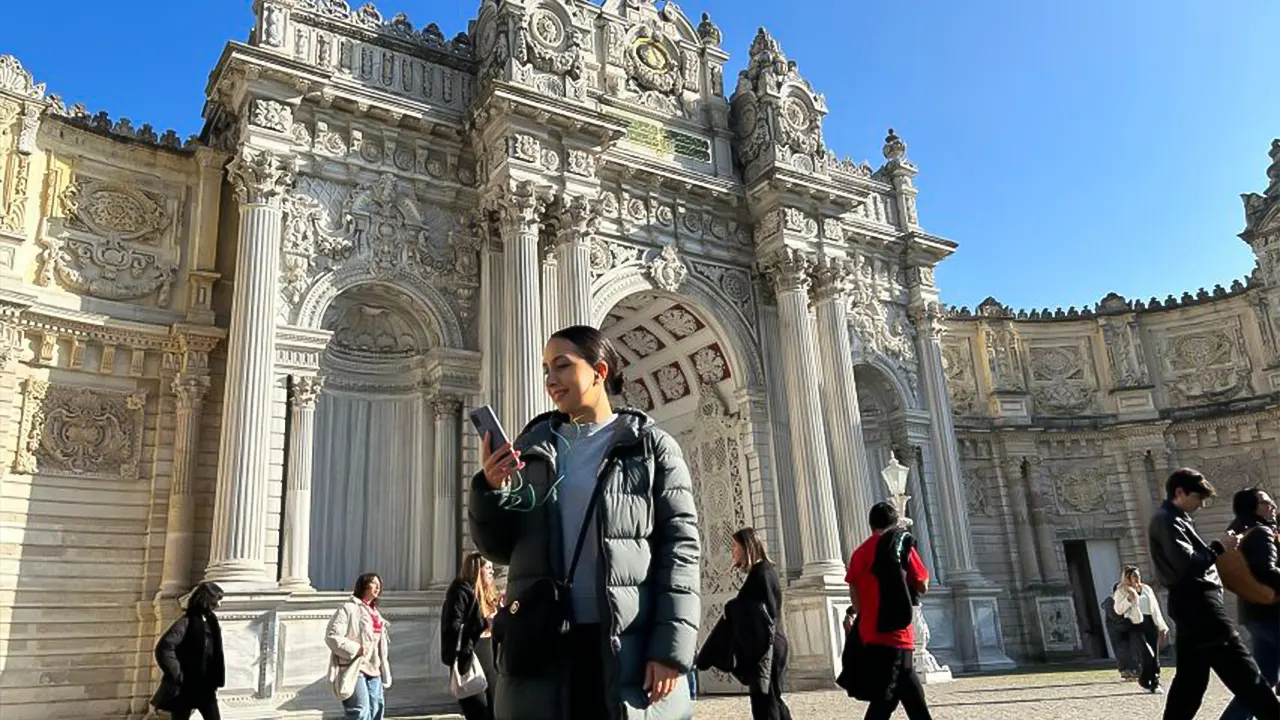 Dolma bahce Palace, audio guide