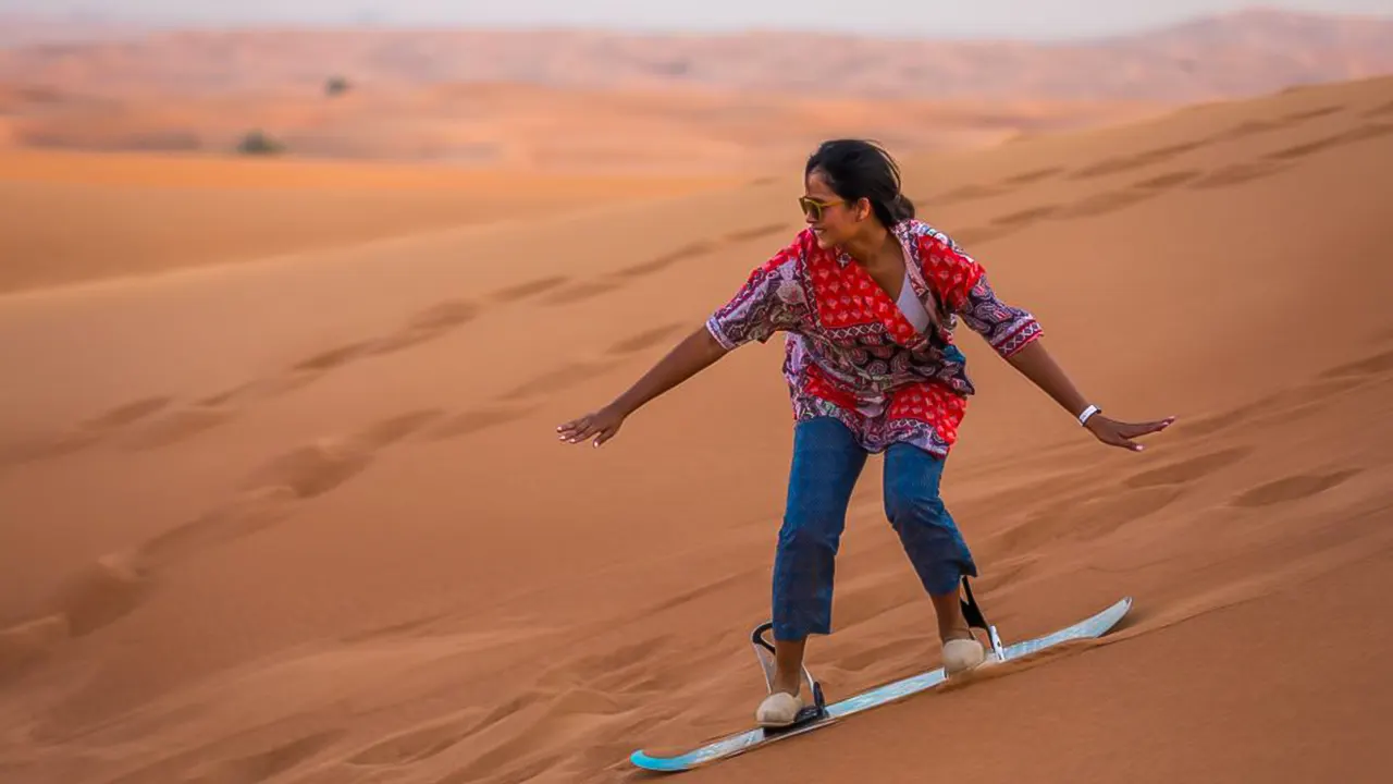 Morning desert tour with activities