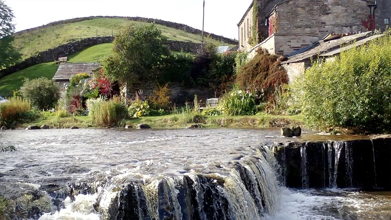 Full-Day Yorkshire Dales Tour