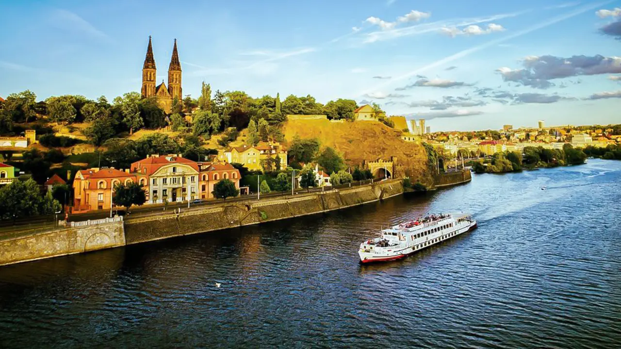 Vltava River Night Cruise with Buffet