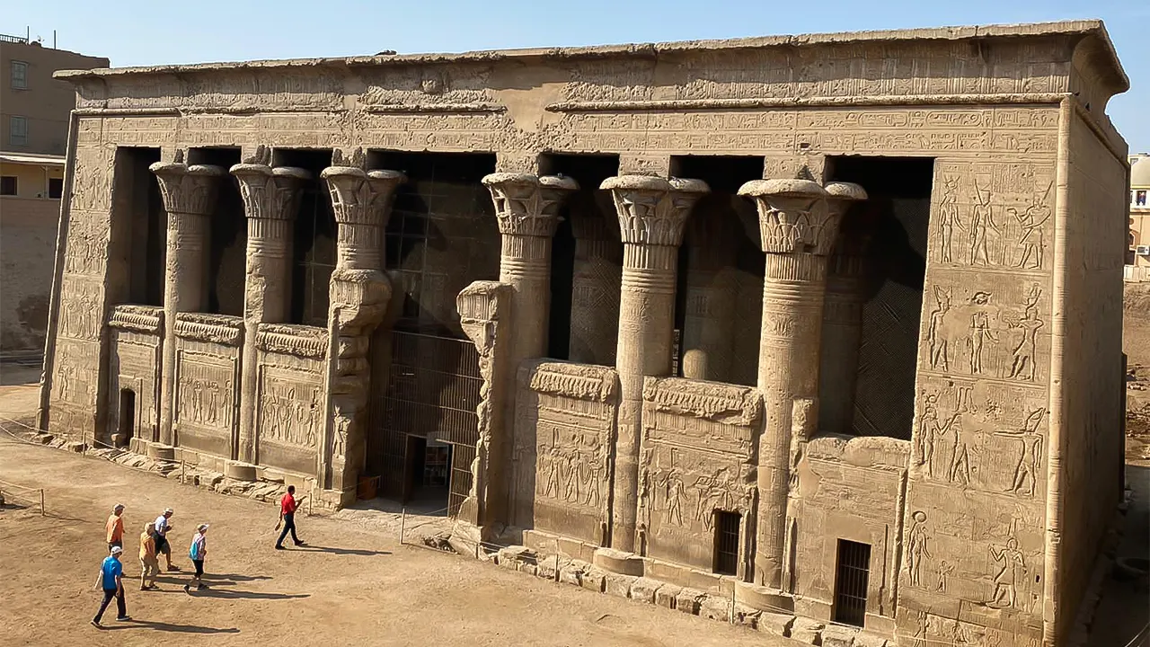 Tour of Edfu and Kom Ombo by Transport