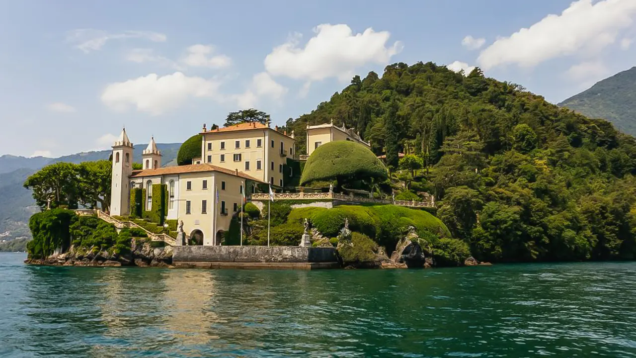 Lake Como and Bellagio by bus and boat tour