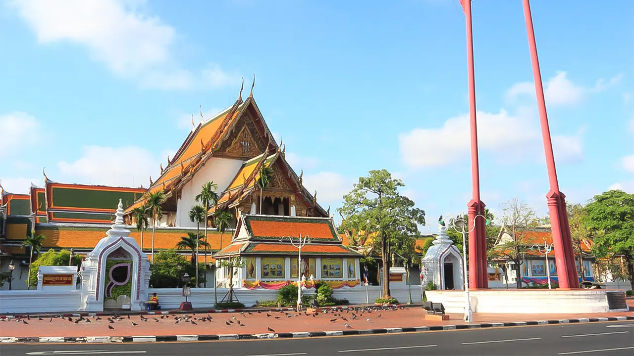 A Journey Through Iconic Bangkok Landmarks