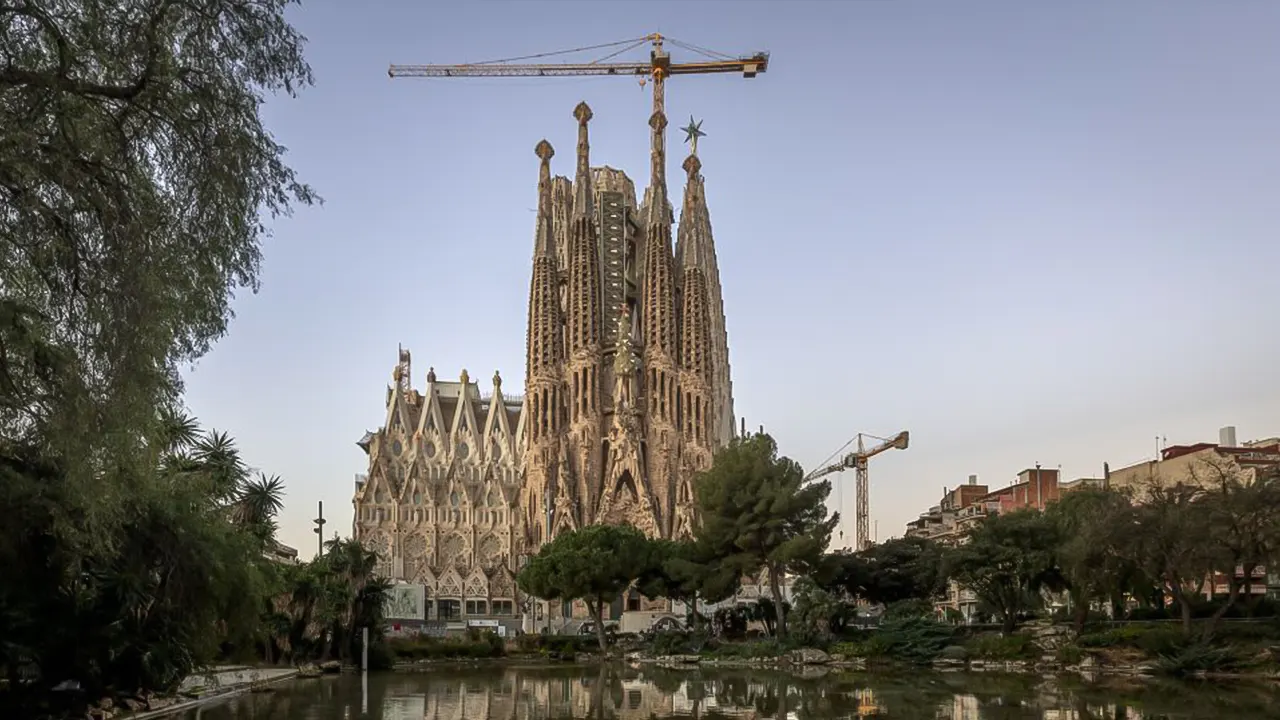 Sagrada Familia Entry Ticket